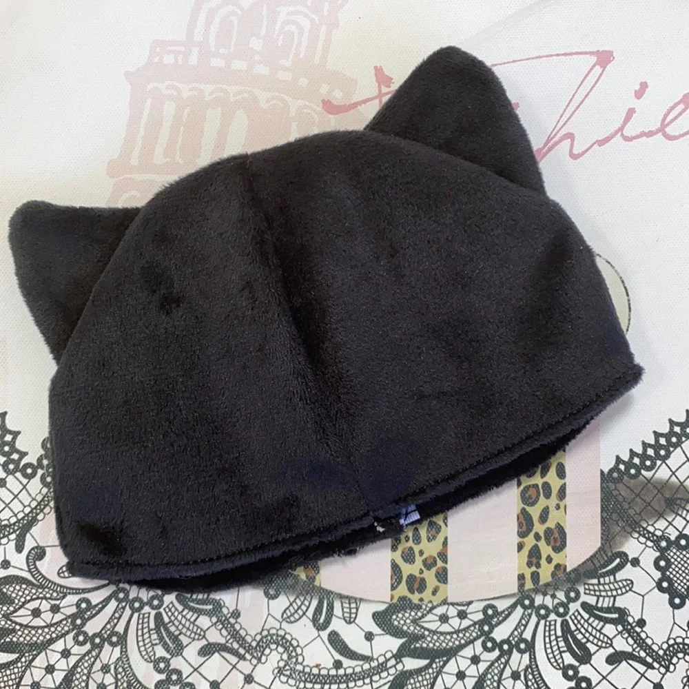 Cat Hat & Toy bundle 😸